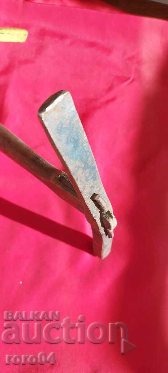 HAMMER - CRAFTSMAN - EXCELLENT - 7