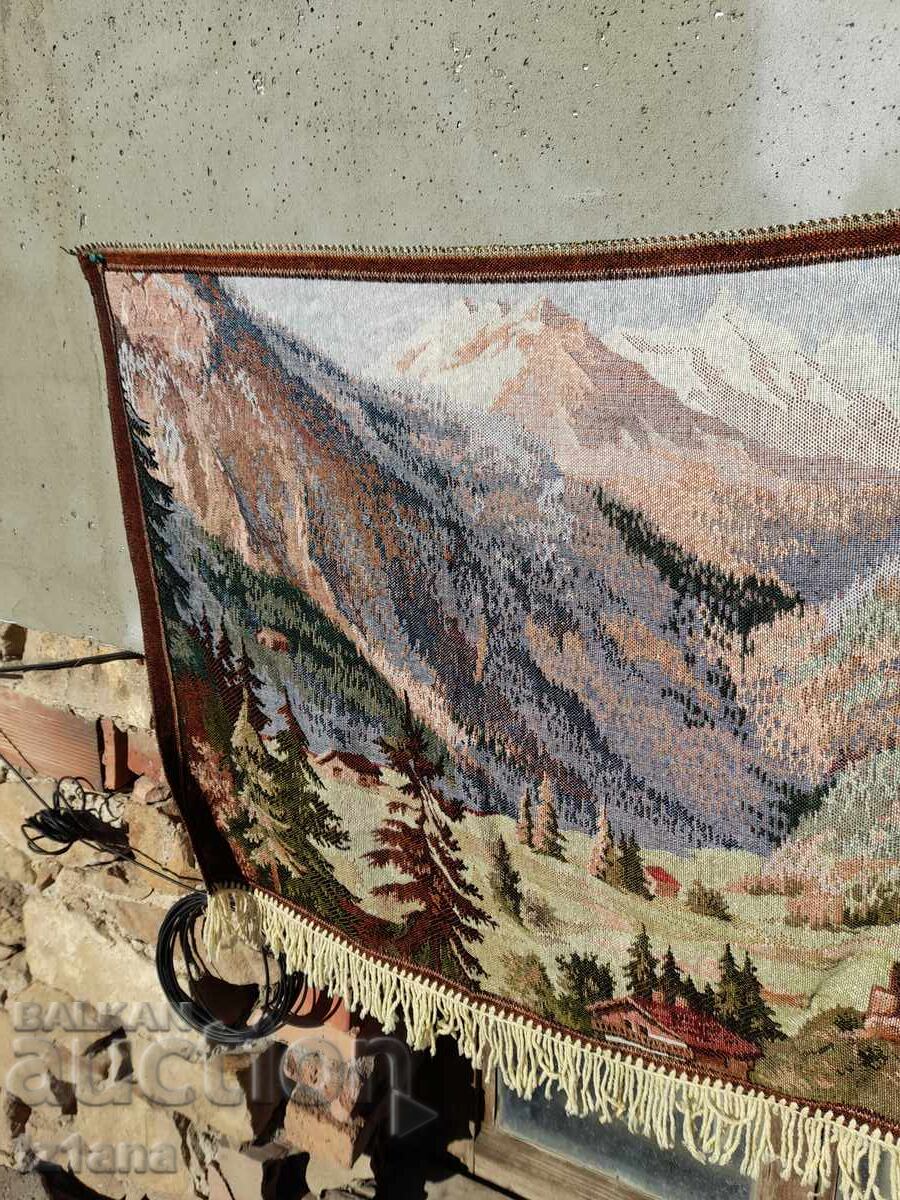 Auction  Antique carpet, wall covering