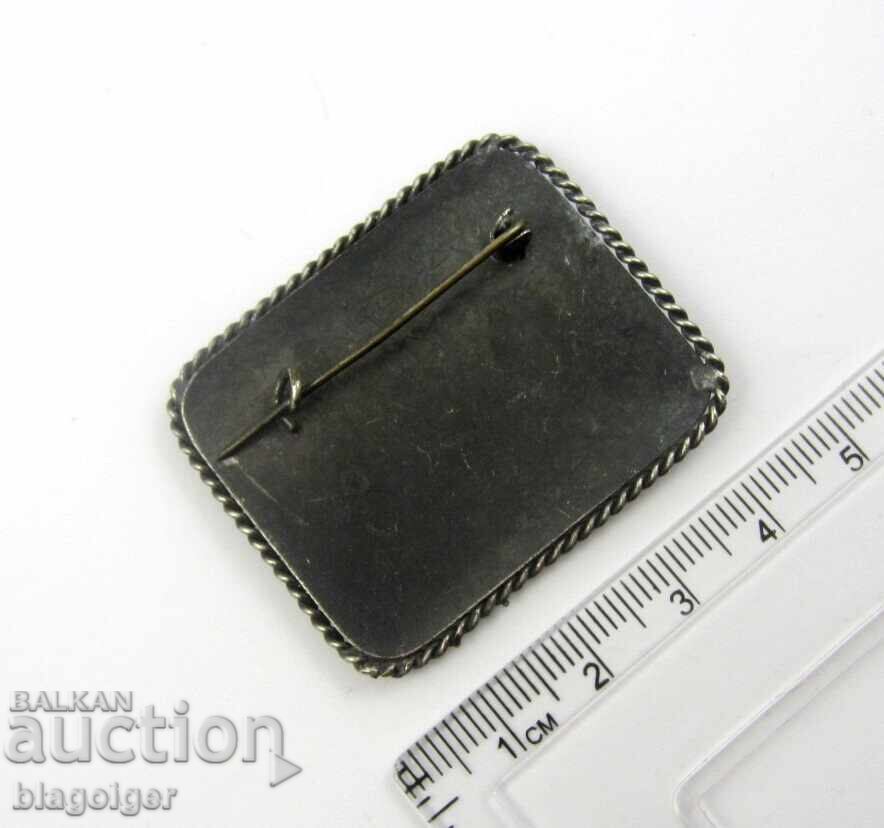 Auction Old brooch-Handmade-Folklore-Beat-Traditions-Ethnicity Auction Old brooch-Handmade-Folklore-Beat-Traditions-Ethnicity