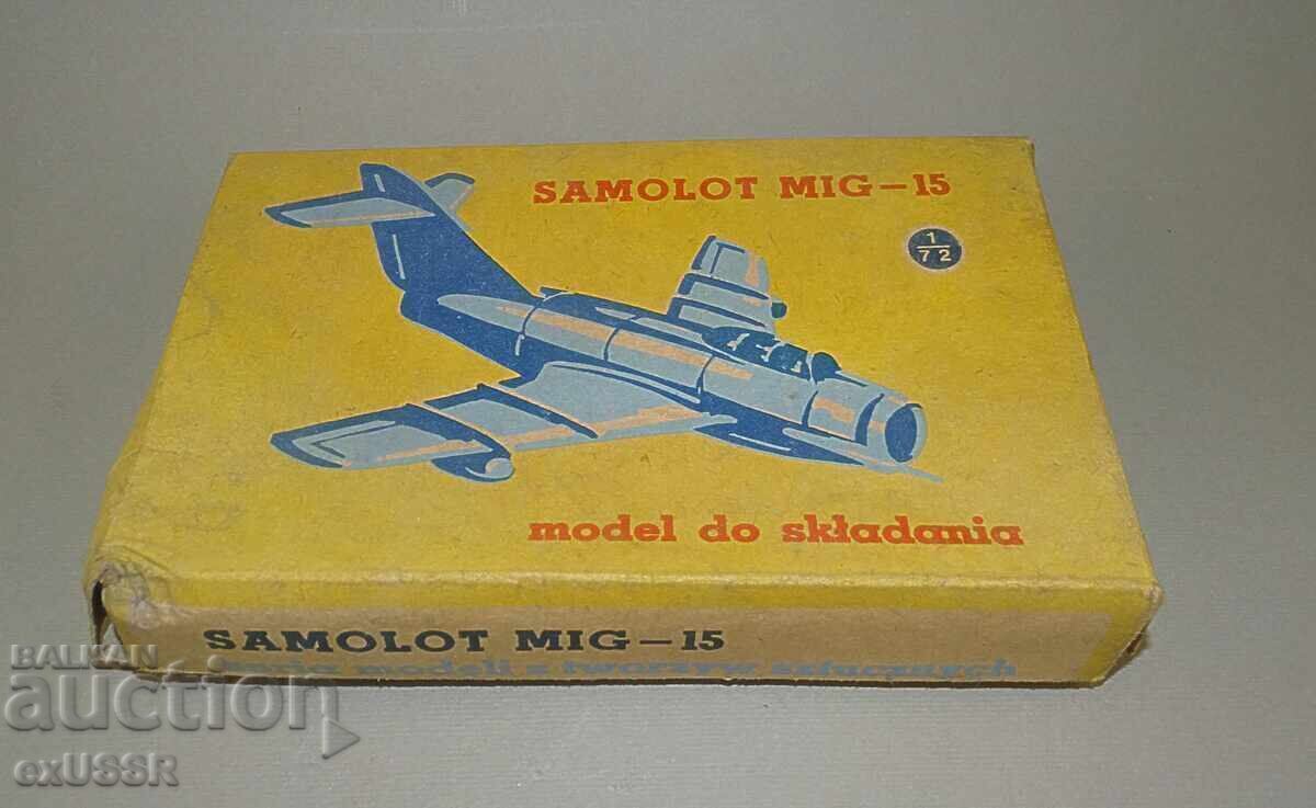 Assembly model aircraft POLAND MiG 15 1/72 with price € 15.34 | 30.00 BGN