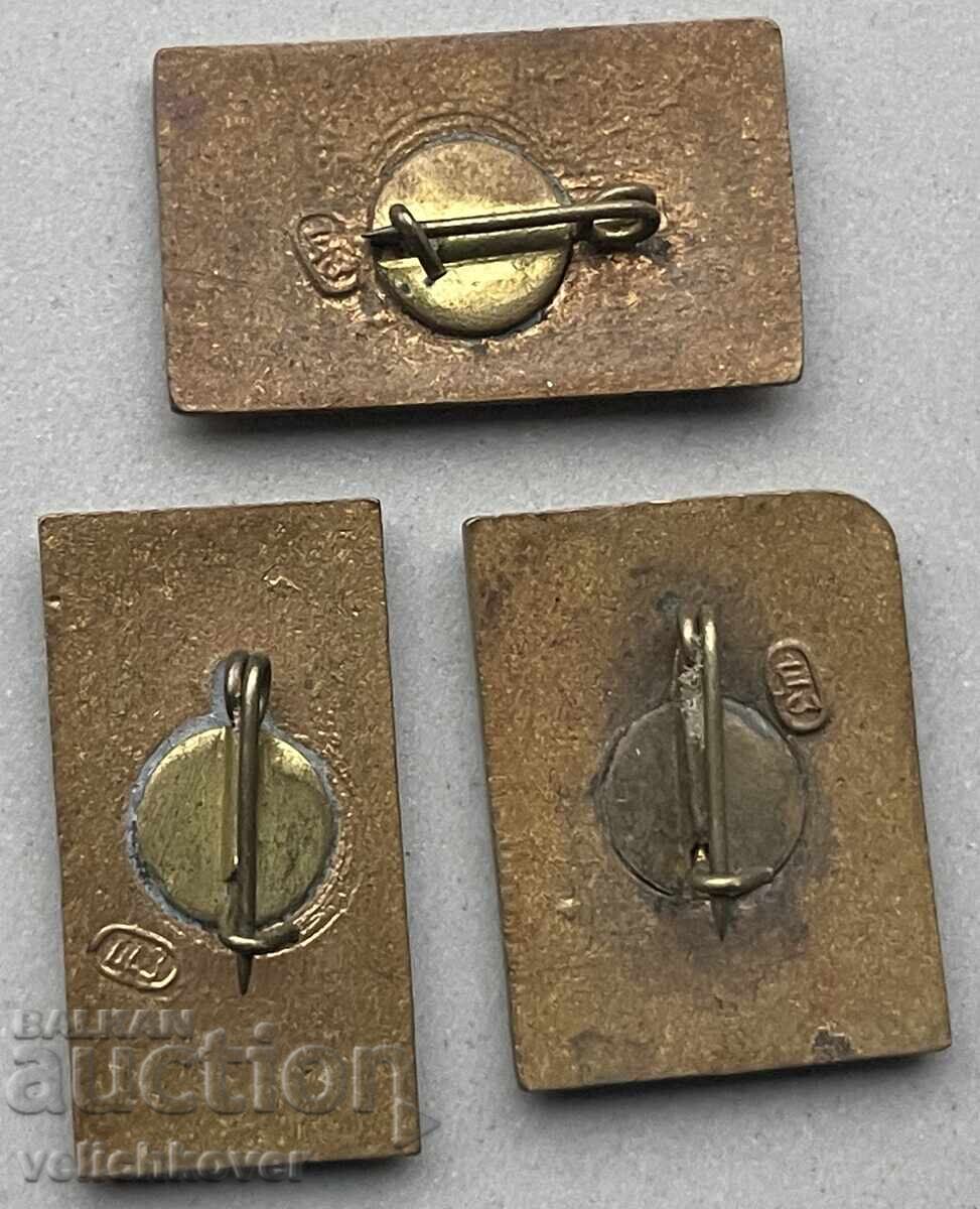 39614 USSR lot of 3 signs company Russian souvenir enamel 60s. with price 15.00 BGN | € 7.67 39614 USSR lot of 3 signs company Russian souvenir enamel 60s. with price 15.00 BGN | € 7.67