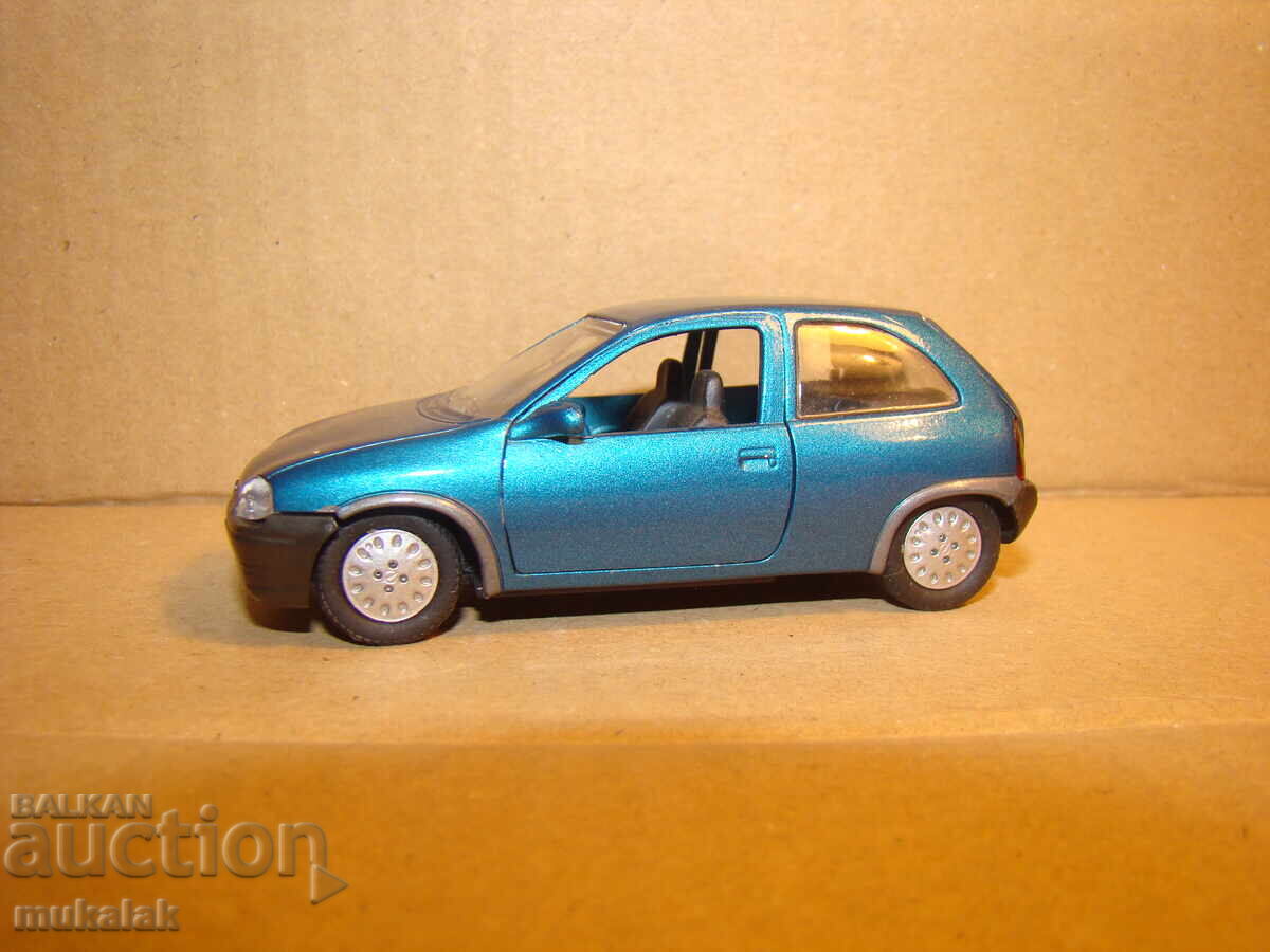 1:43 GAMA OPEL CORSA TOY STROLLER MODEL