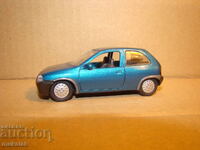 1:43 GAMA OPEL CORSA TOY STROLLER MODEL