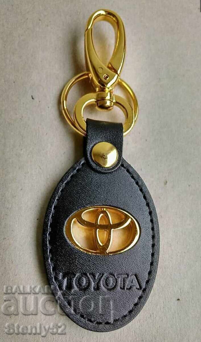 Breloc „Toyota”