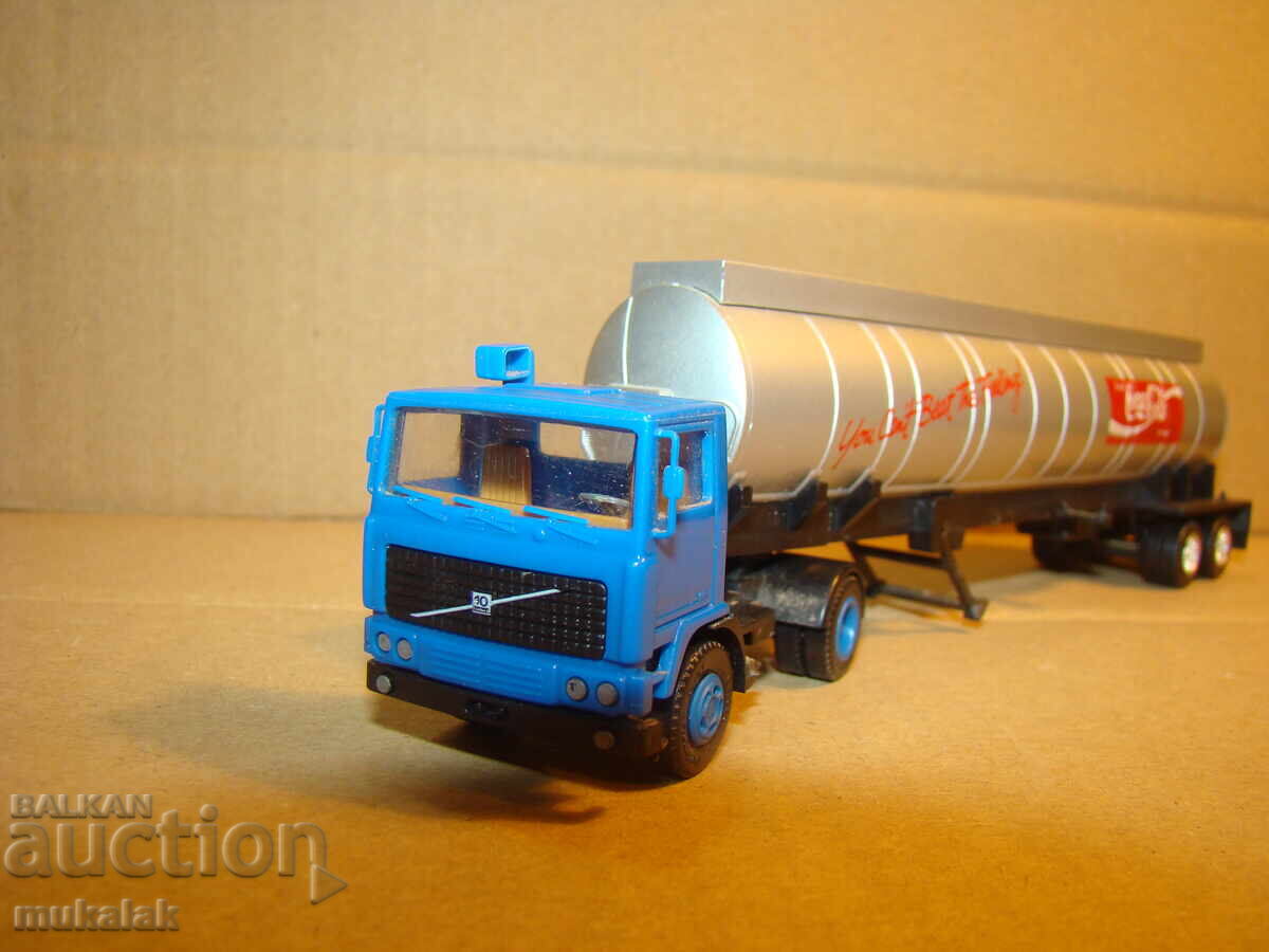 Delivery of HERPA H0 1/87 VOLVO TRUCK MODEL TOY TROLLEY Delivery of HERPA H0 1/87 VOLVO TRUCK MODEL TOY TROLLEY