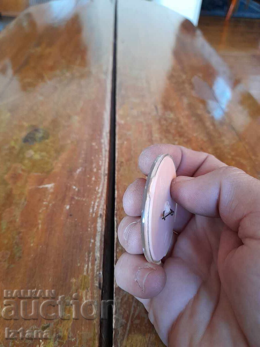 Delivery of Old badge teddy bear Misha