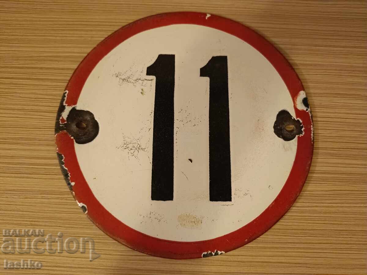 Enamel plate Enamel plate