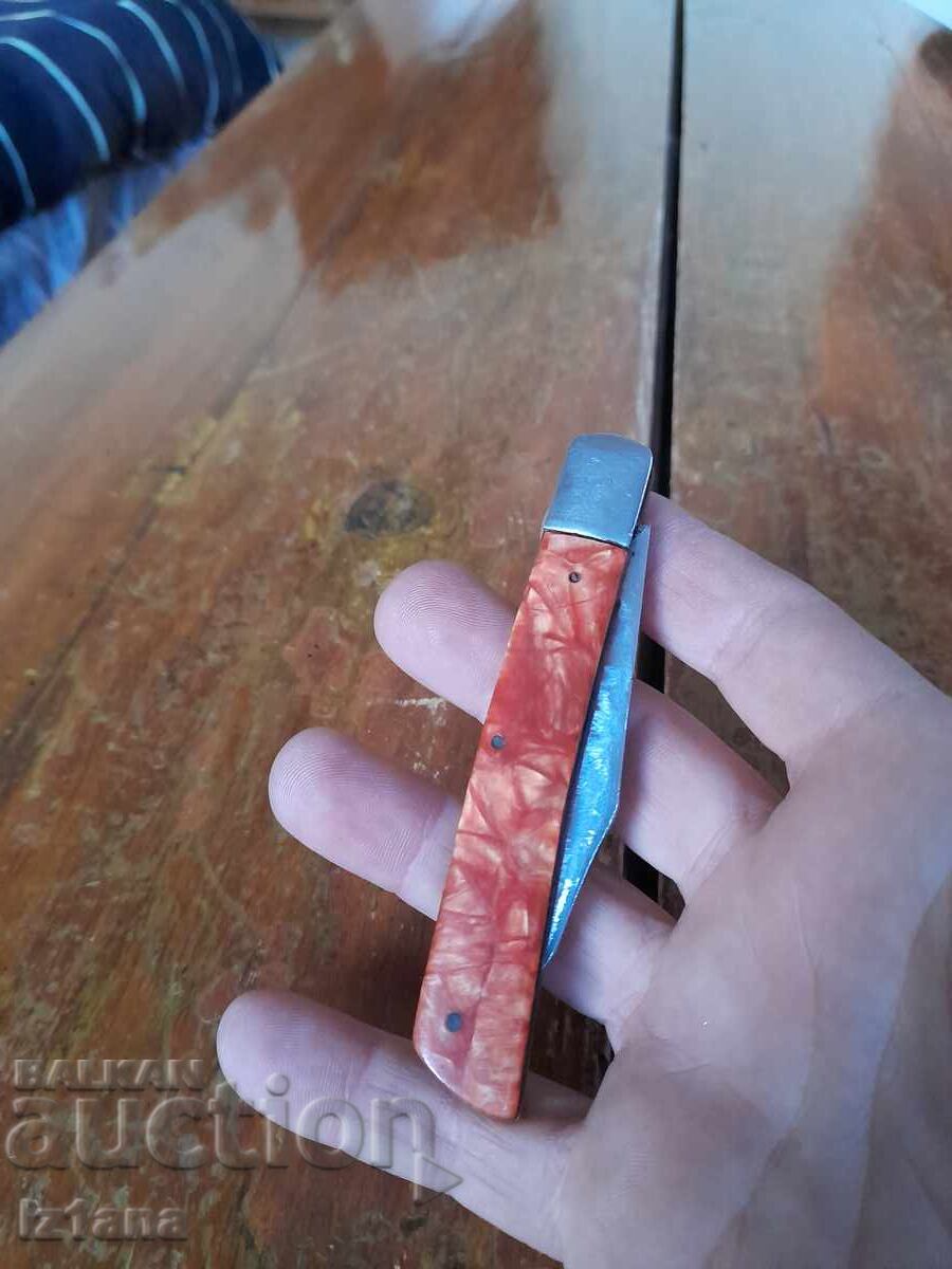 Old pocket knife, blade, blade with price 43.00 BGN | € 21.99 Old pocket knife, blade, blade with price 43.00 BGN | € 21.99
