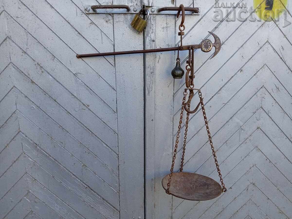 Παράδοση αντίκα οθωμανική ζυγαριά με ζυγαριά μαχαιριού από σφυρήλατο σίδερο oki Παράδοση αντίκα οθωμανική ζυγαριά με ζυγαριά μαχαιριού από σφυρήλατο σίδερο oki