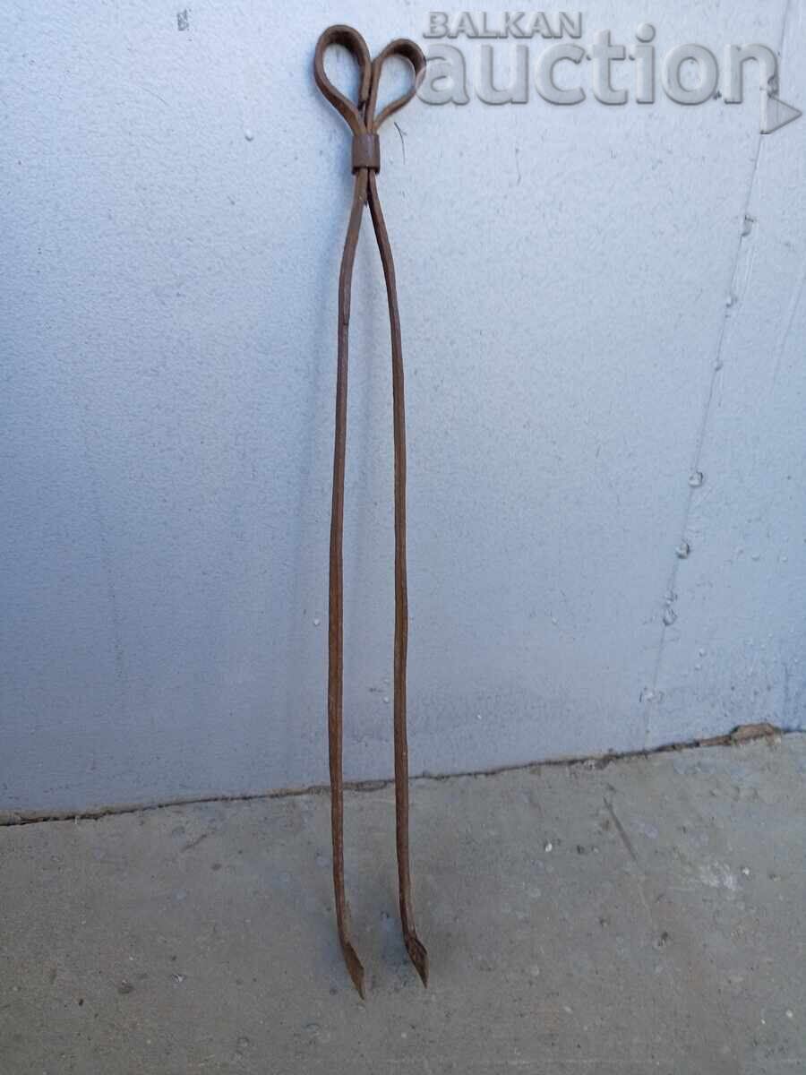 Old PRIMITIVE hand forged dilaf wrought iron tongs