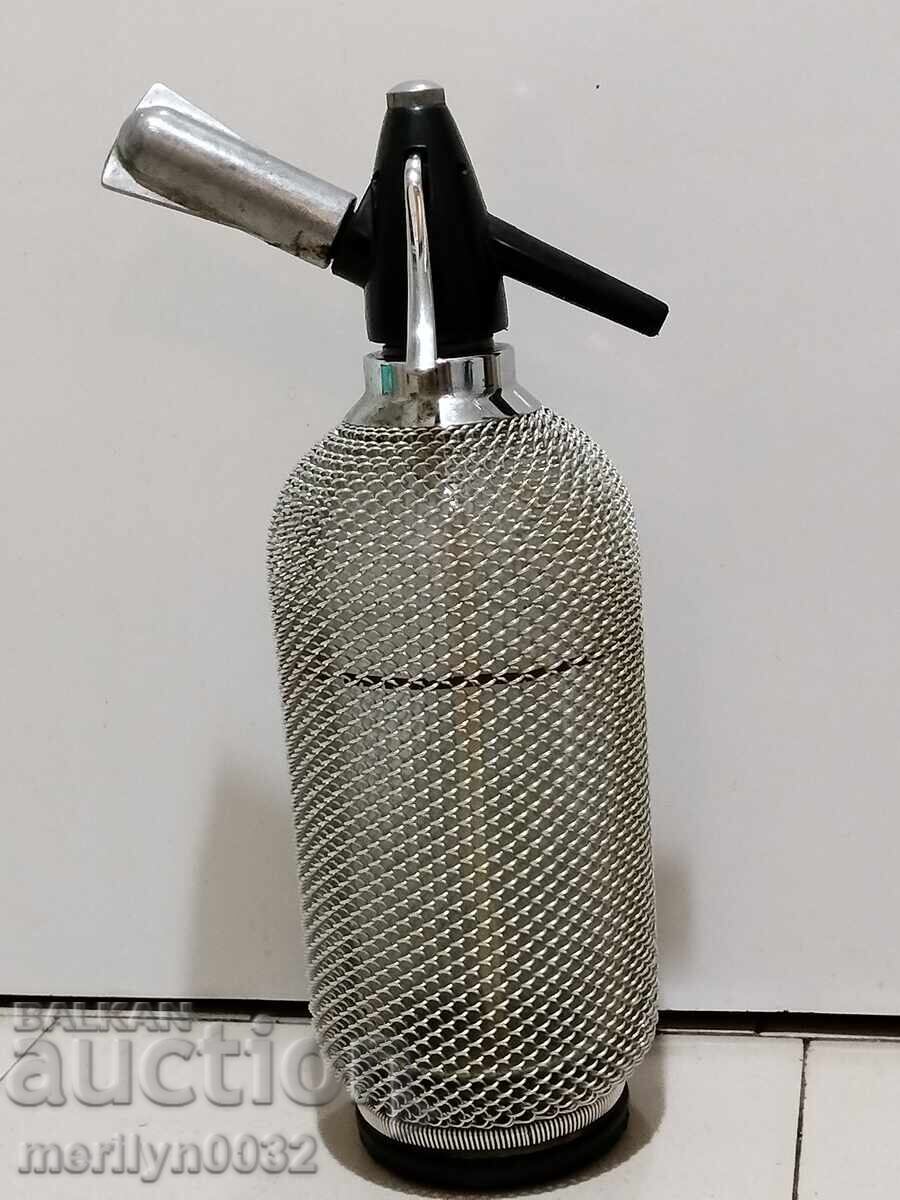 Sifon socialist de sifon Cehoslovacia anii 1970 cu preț 59.00 BGN | € 30.17 Sifon socialist de sifon Cehoslovacia anii 1970 cu preț 59.00 BGN | € 30.17