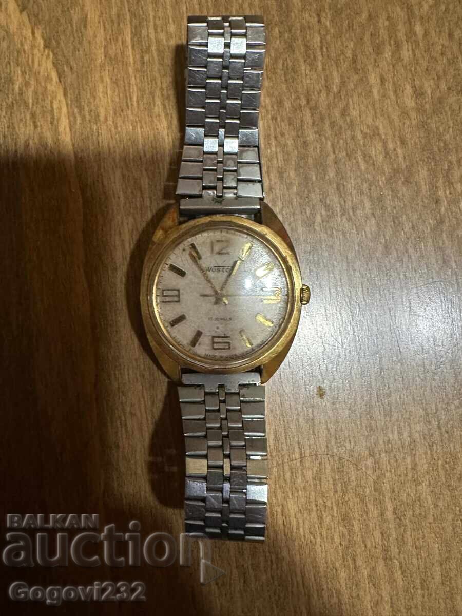 Retro Wostok watch (17 jewels)