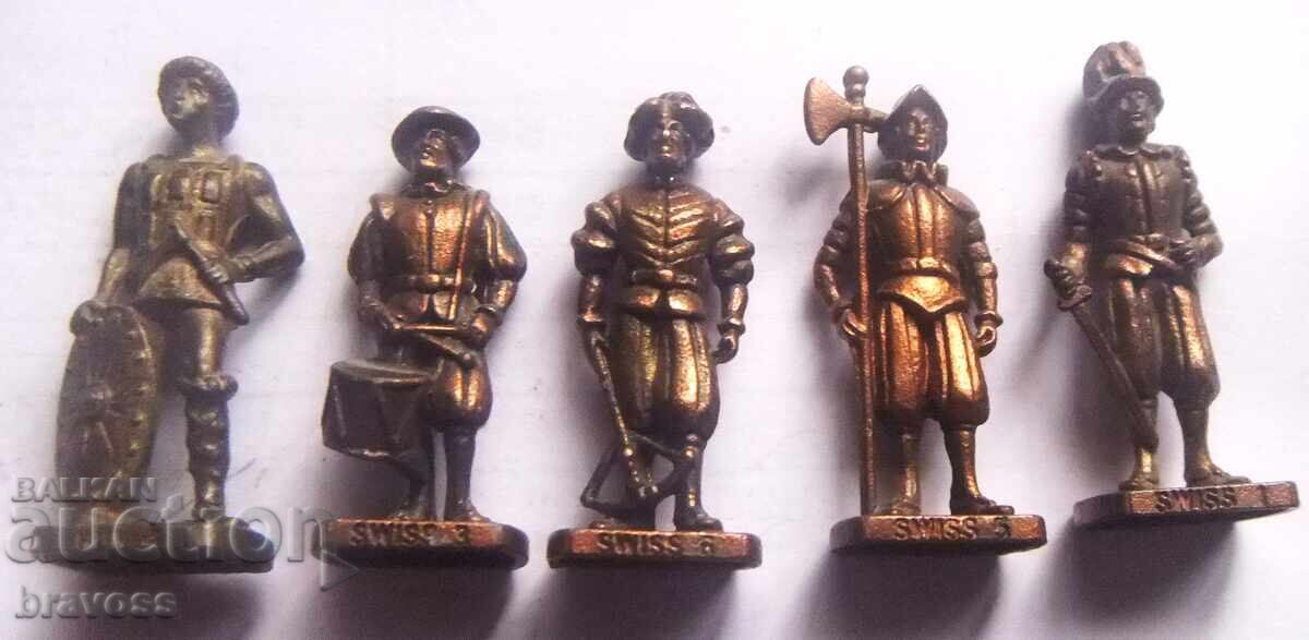 LOT - Metal figurines/soldiers