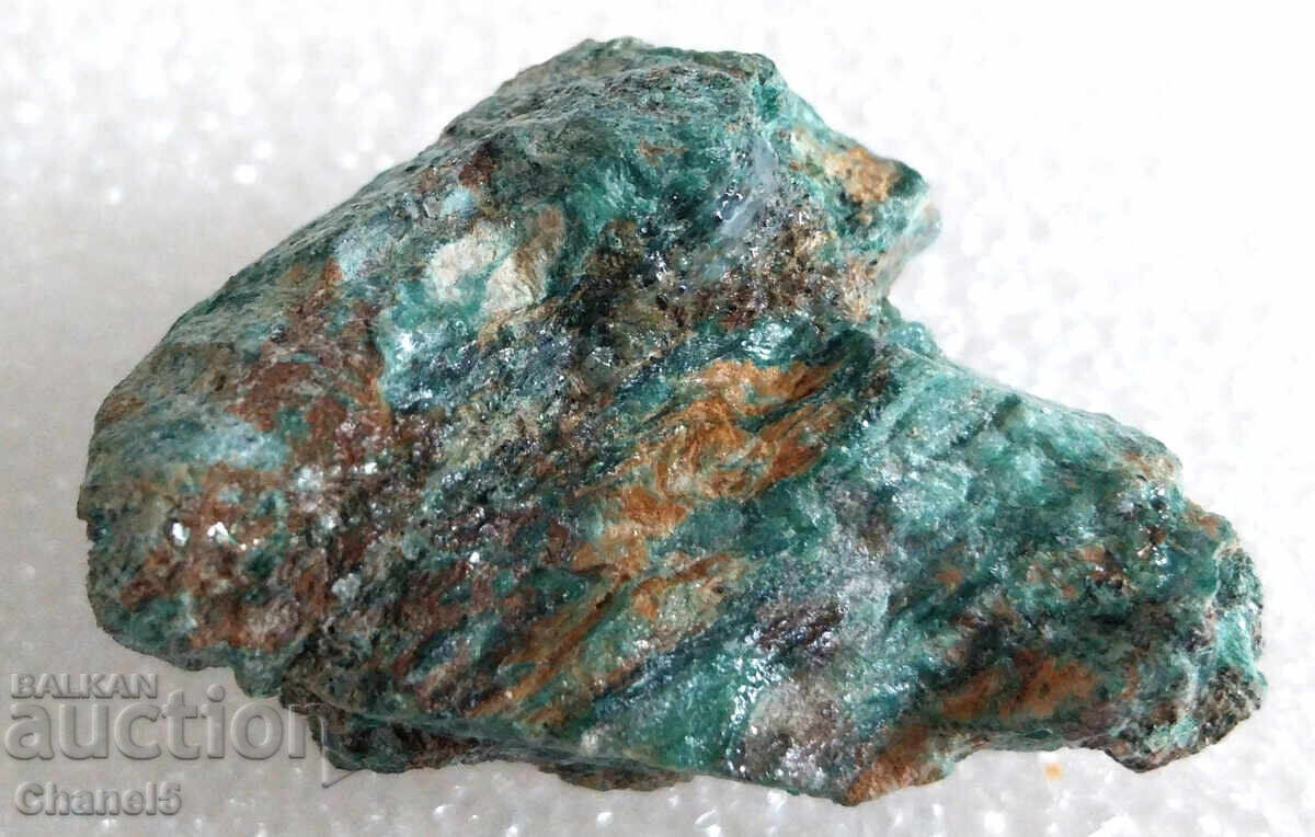 NATURAL FUCHSITE - RARE FLUORESCENT, AUSTRIA - 78.60ct-(671 with price 29.90 BGN | € 15.29