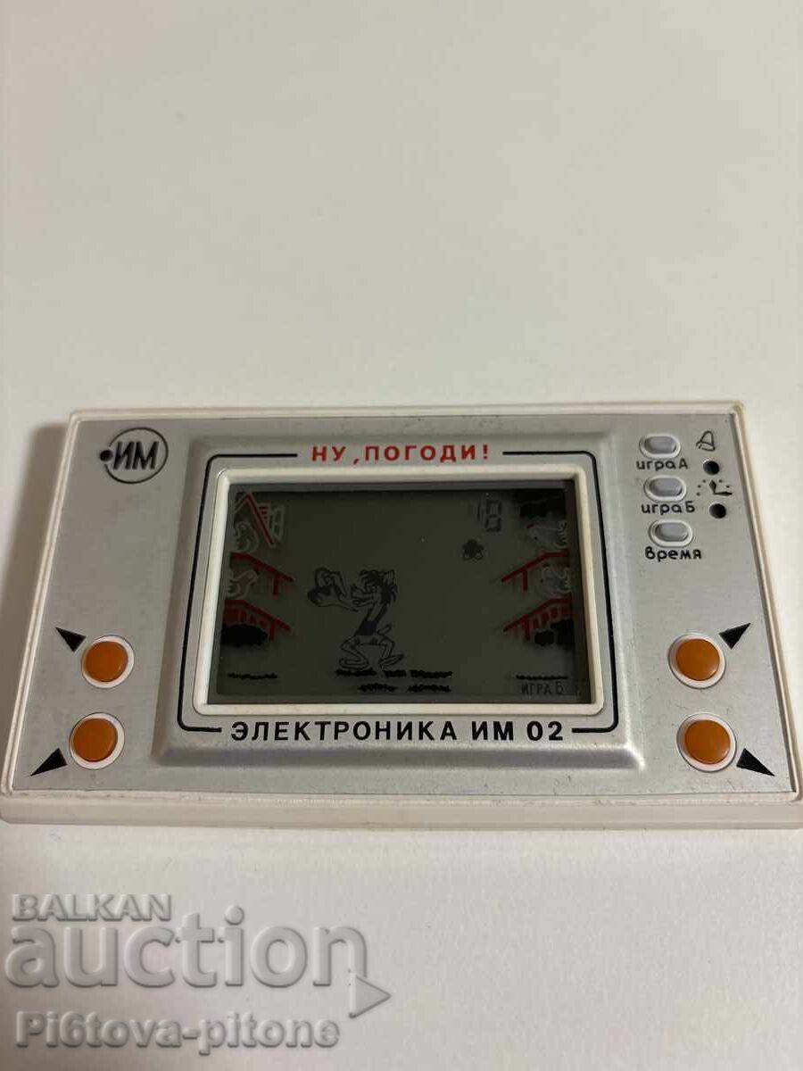 Παλιό ηλεκτρονικό παιχνίδι με τιμή 80.00 BGN | € 40.90 Παλιό ηλεκτρονικό παιχνίδι με τιμή 80.00 BGN | € 40.90