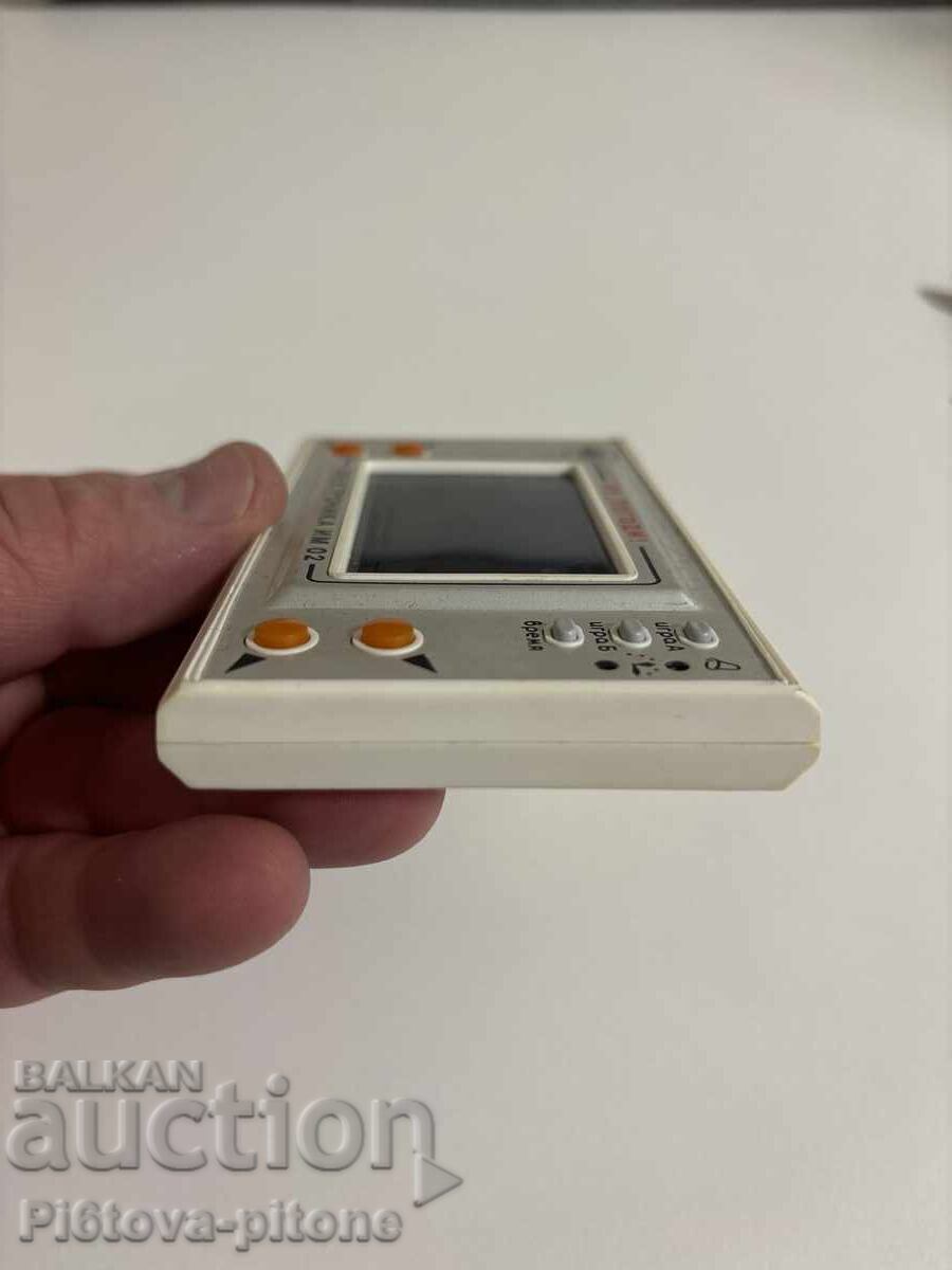 Παλιό ηλεκτρονικό παιχνίδι - 5 Παλιό ηλεκτρονικό παιχνίδι - 5