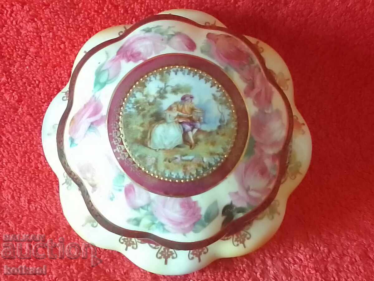 Παλιά πορσελάνινη κούπα Γερμανία Αυστρία χειροποίητη με σήμανση Kosher με τιμή 385.50 BGN | € 197.10 Παλιά πορσελάνινη κούπα Γερμανία Αυστρία χειροποίητη με σήμανση Kosher με τιμή 385.50 BGN | € 197.10