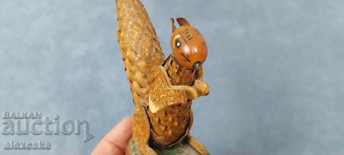 Auction Social Squirrel Auction Social Squirrel