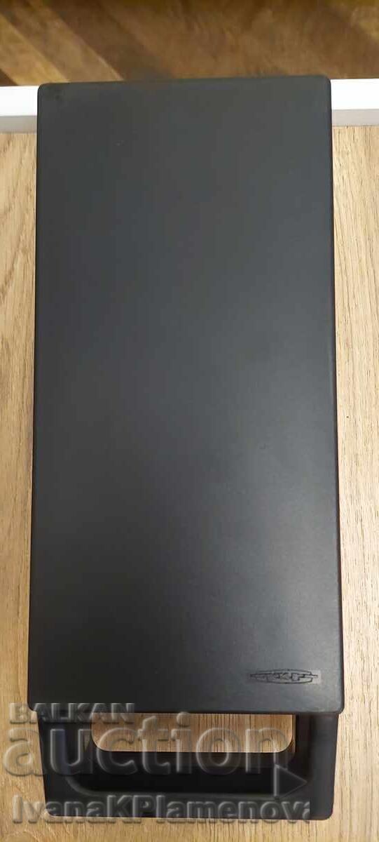 Κουτί ηχοκασέτας νέο για συλλέκτες με τιμή 26.00 BGN | € 13.29