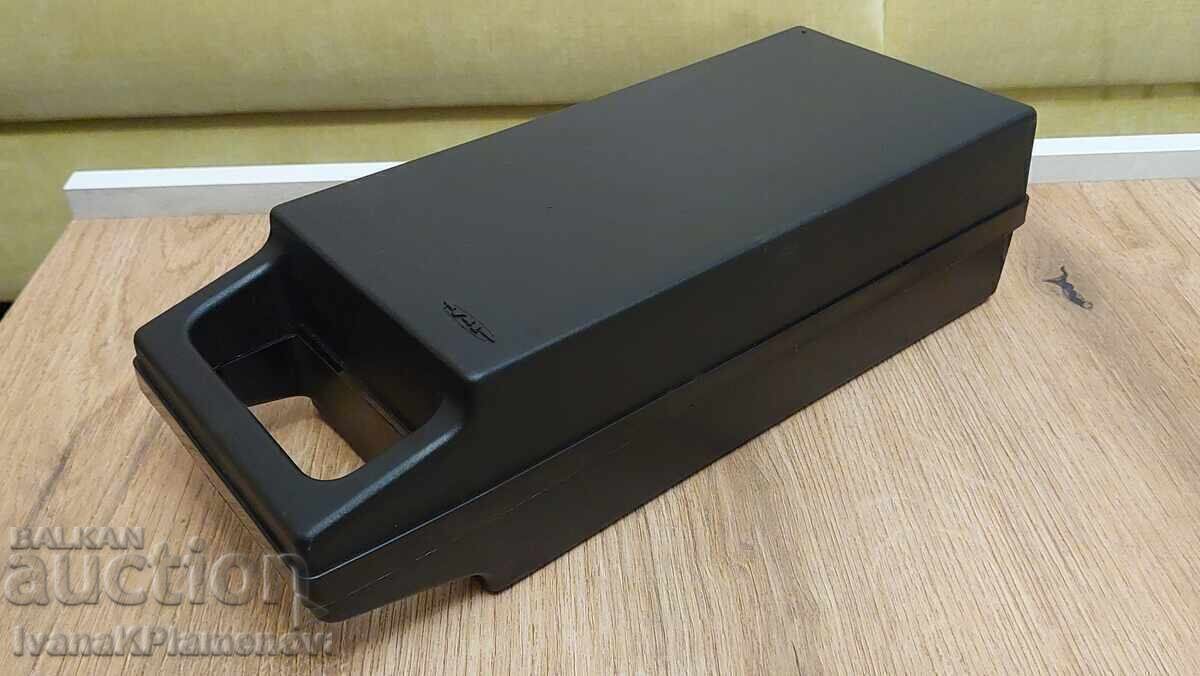 Auction Audio cassette box new for collectors Auction Audio cassette box new for collectors