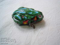 CHILDREN'S TOY FROG