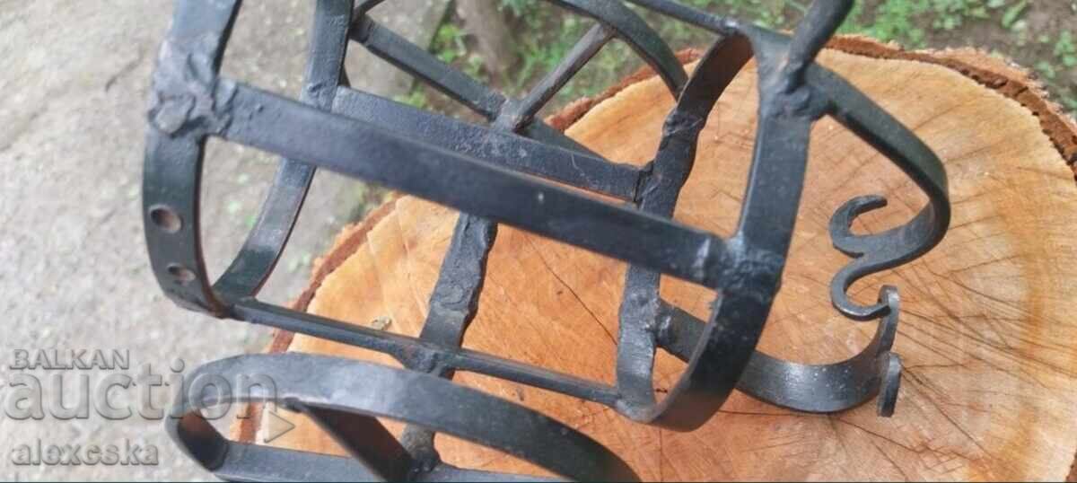 Стара стойка за бутилка - 6 Стара стойка за бутилка - 6