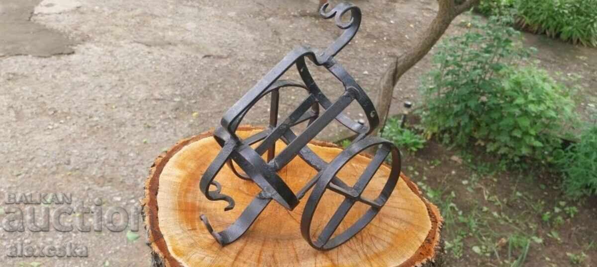 Стара стойка за бутилка - 7 Стара стойка за бутилка - 7