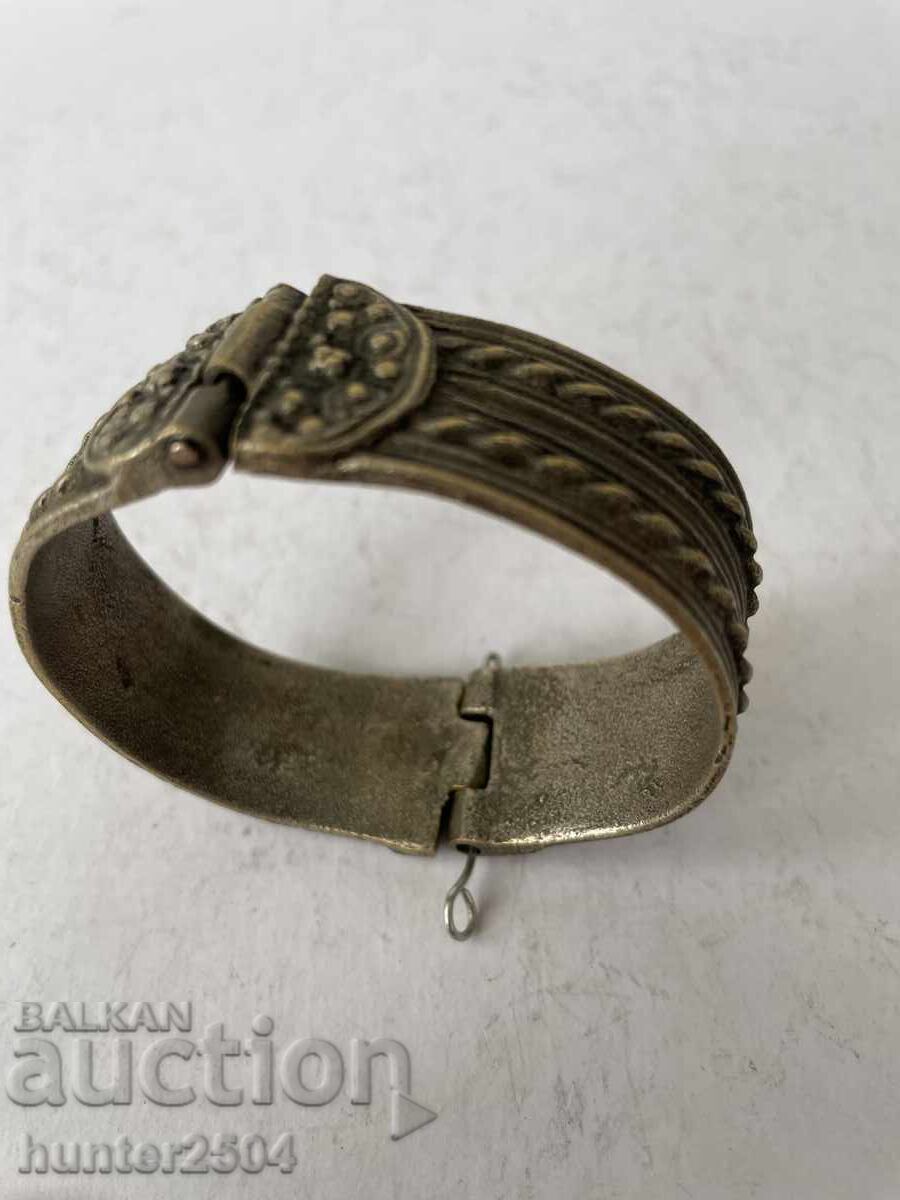 Licitație Brățară forjată, 6/5 cm, Licitație Brățară forjată, 6/5 cm,