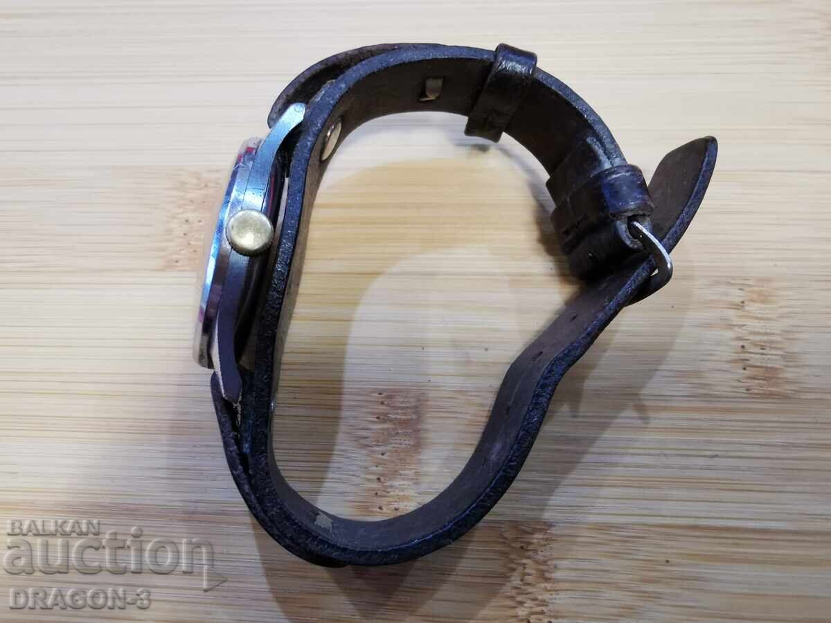 AVE με τιμή 55.00 BGN | € 28.12 AVE με τιμή 55.00 BGN | € 28.12