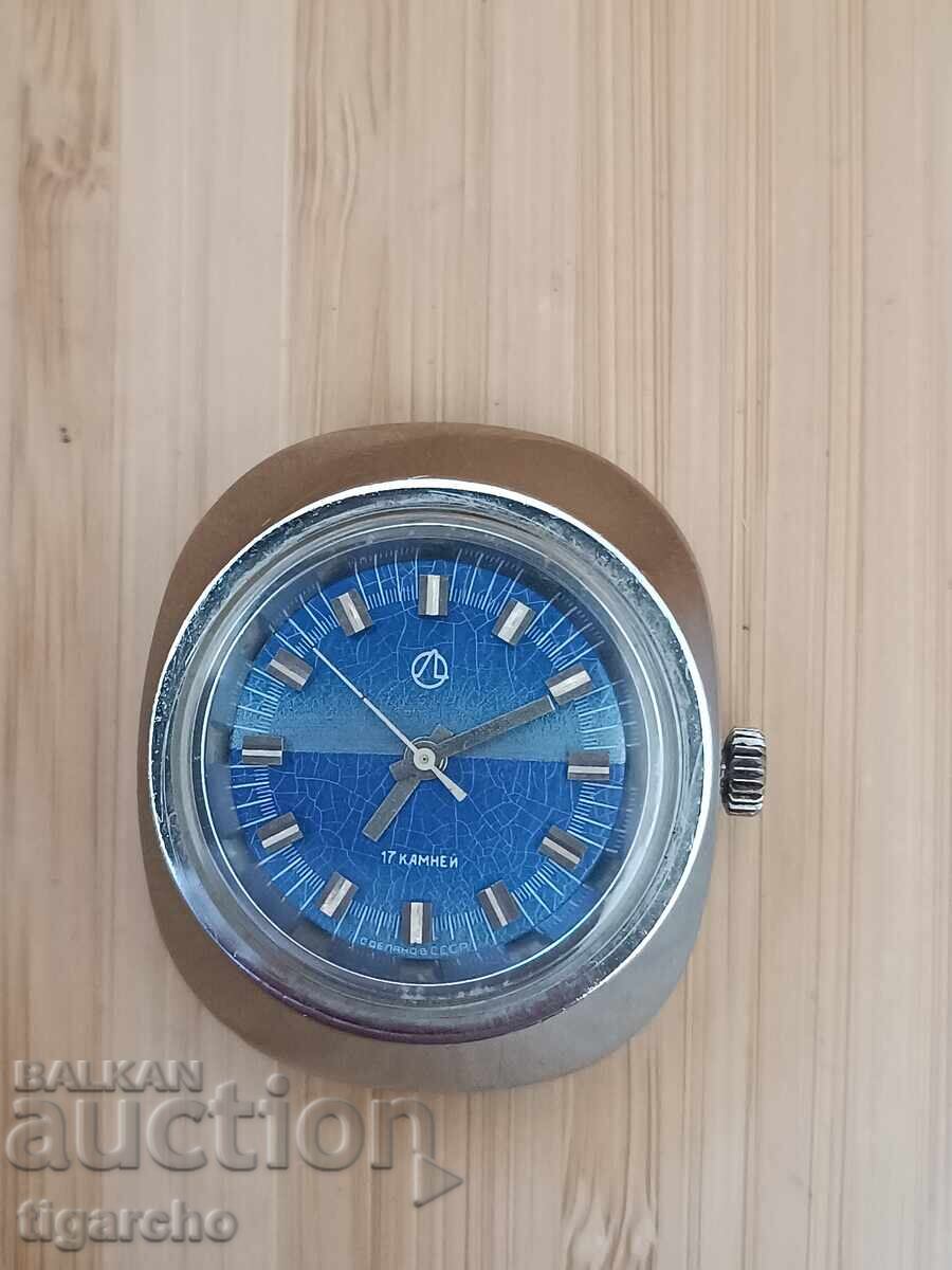 Дамски часовник Луч Дамски часовник Луч