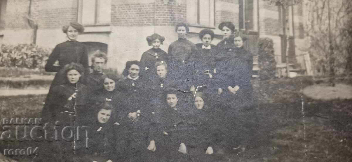 Аукцион СТАРА ФОТОГРАФИЯ - КАРТОН