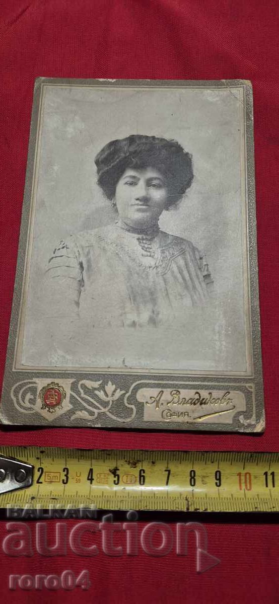 VLADIKOV - OLD PHOTOGRAPHY - CARDBOARD - 5 VLADIKOV - OLD PHOTOGRAPHY - CARDBOARD - 5