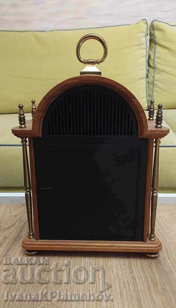 Delivery of Desk clock made in Germany for collectors Delivery of Desk clock made in Germany for collectors