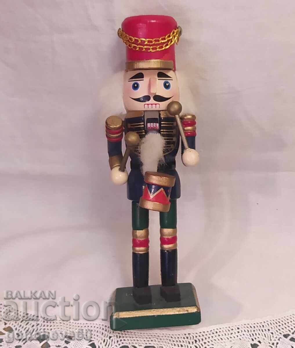 Auction  Decorative wooden doll Drummer 20cm.