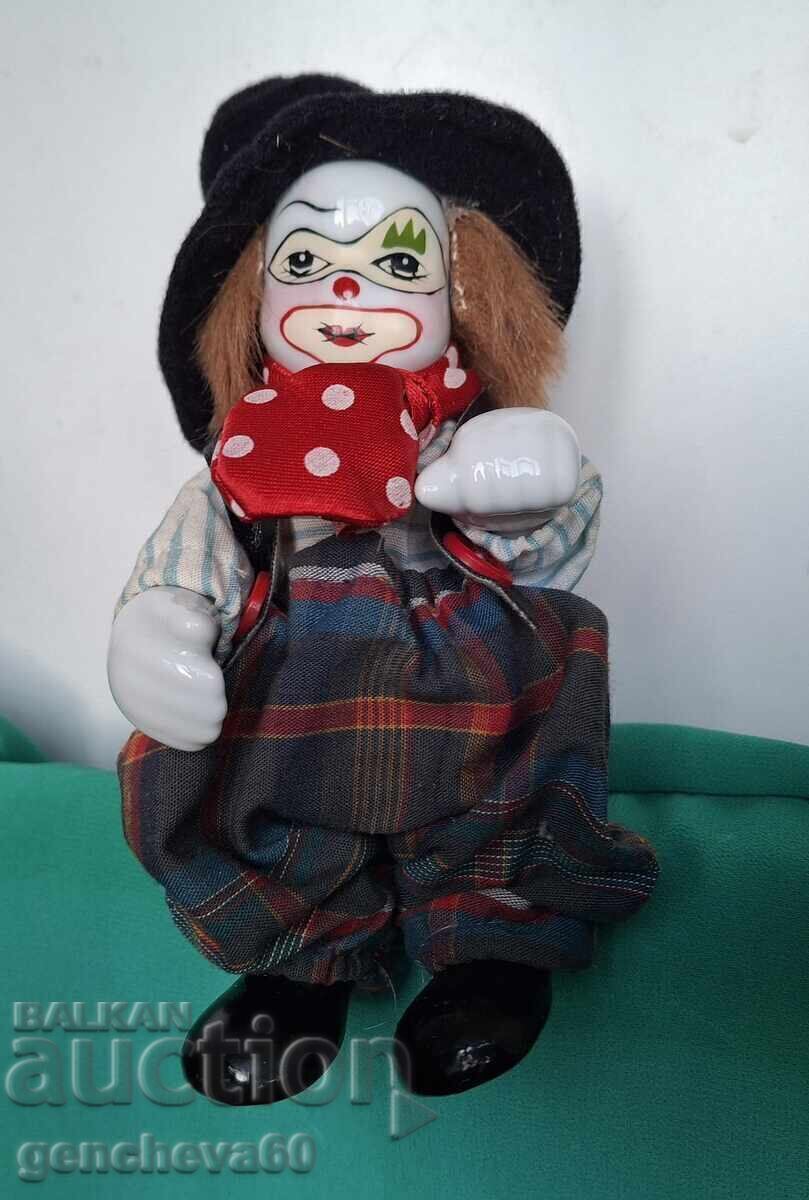 Păpușă clovn