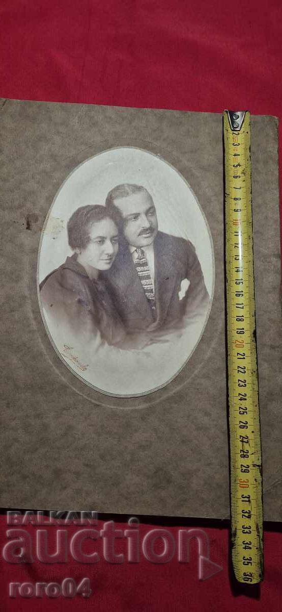 Delivery of STEFANOV - OLD PHOTOGRAPHY - CARDBOARD Delivery of STEFANOV - OLD PHOTOGRAPHY - CARDBOARD