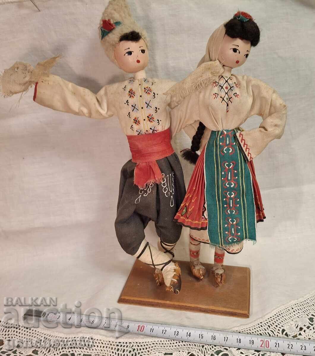 Auction Decorative dolls in Bulgarian folk costume 1975 year, "Rachenitsa" Auction Decorative dolls in Bulgarian folk costume 1975 year, "Rachenitsa"