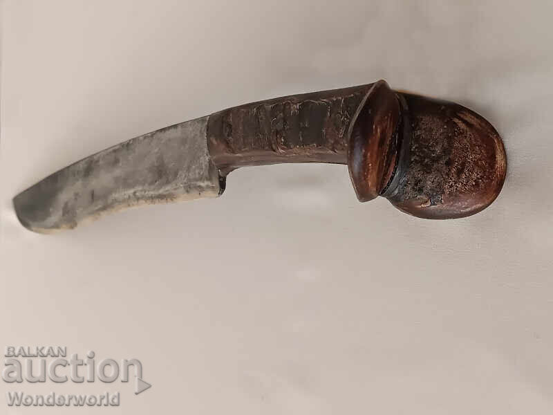 Auction Old authentic Bulgarian forged knife karakulak Auction Old authentic Bulgarian forged knife karakulak
