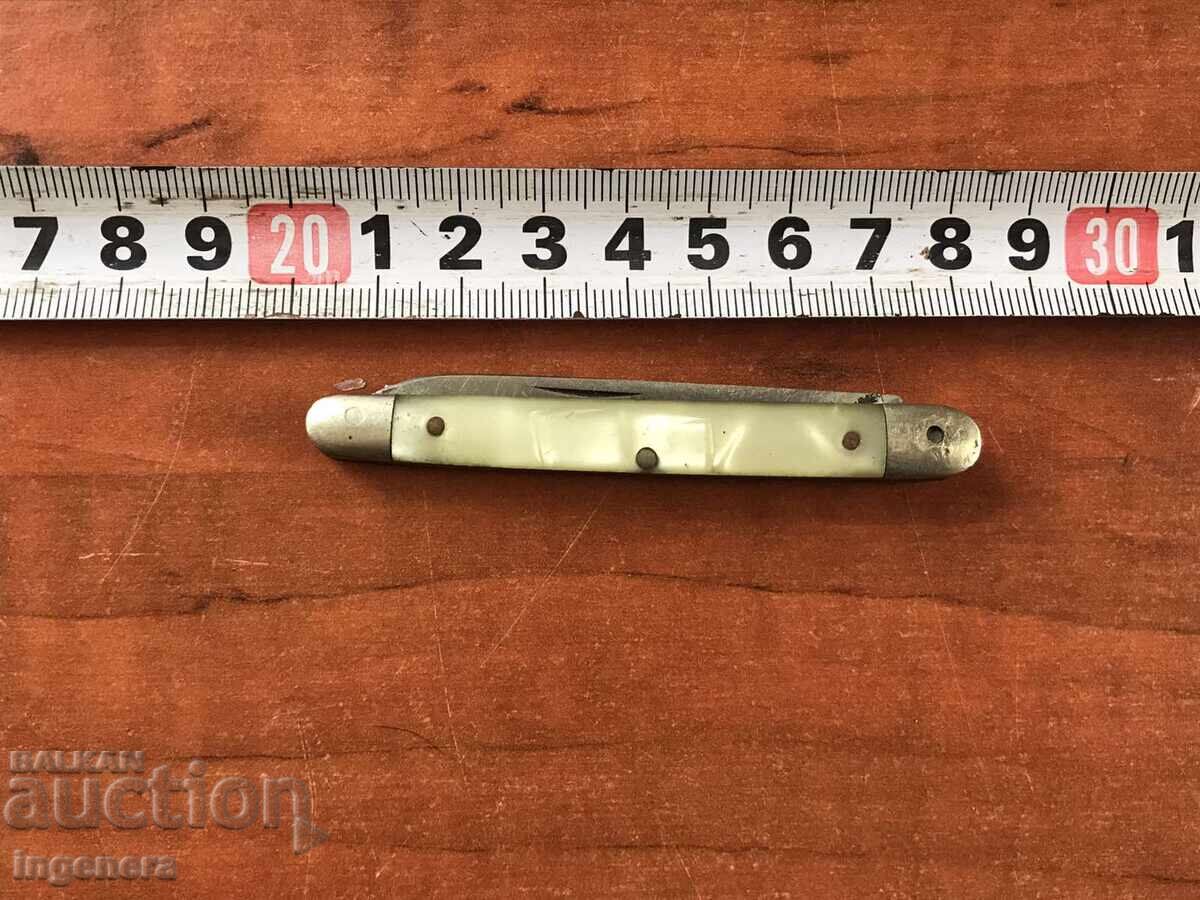 Delivery of FOLDING KNIFE, OLD SHARP BLADE, MINI-SPINDLE Delivery of FOLDING KNIFE, OLD SHARP BLADE, MINI-SPINDLE