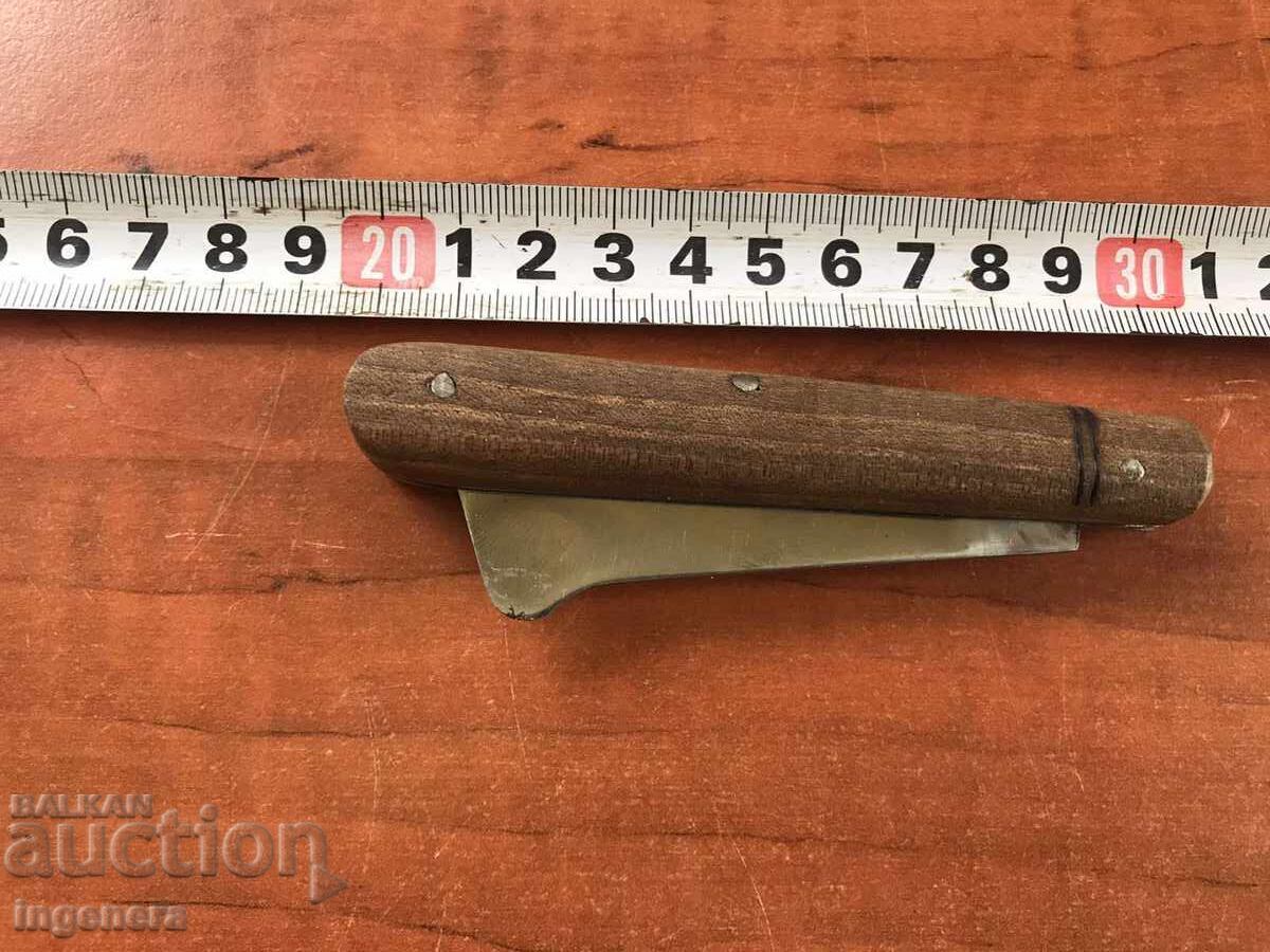 FOLDING KNIFE, OLD BLADE, MARKED - 5