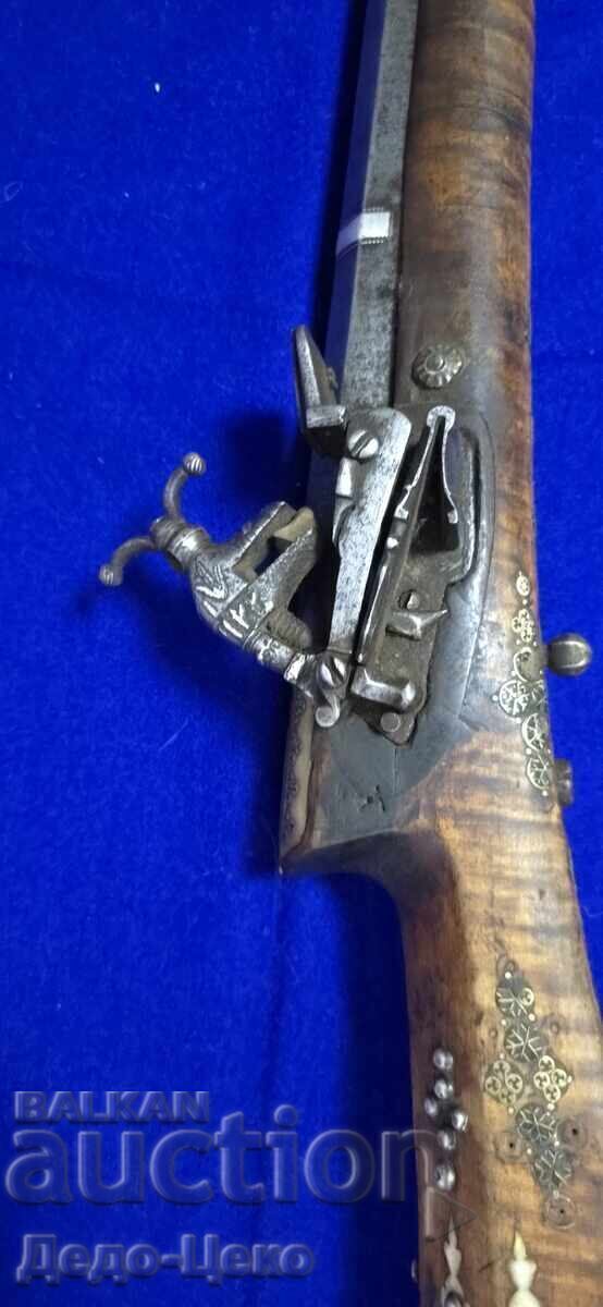 Auction Shishane flintlock rifle Auction Shishane flintlock rifle