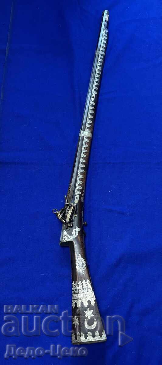 Shishane flintlock rifle Shishane flintlock rifle