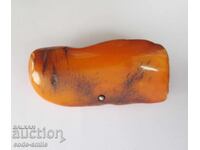 Old ladies' amber brooch, raw amber