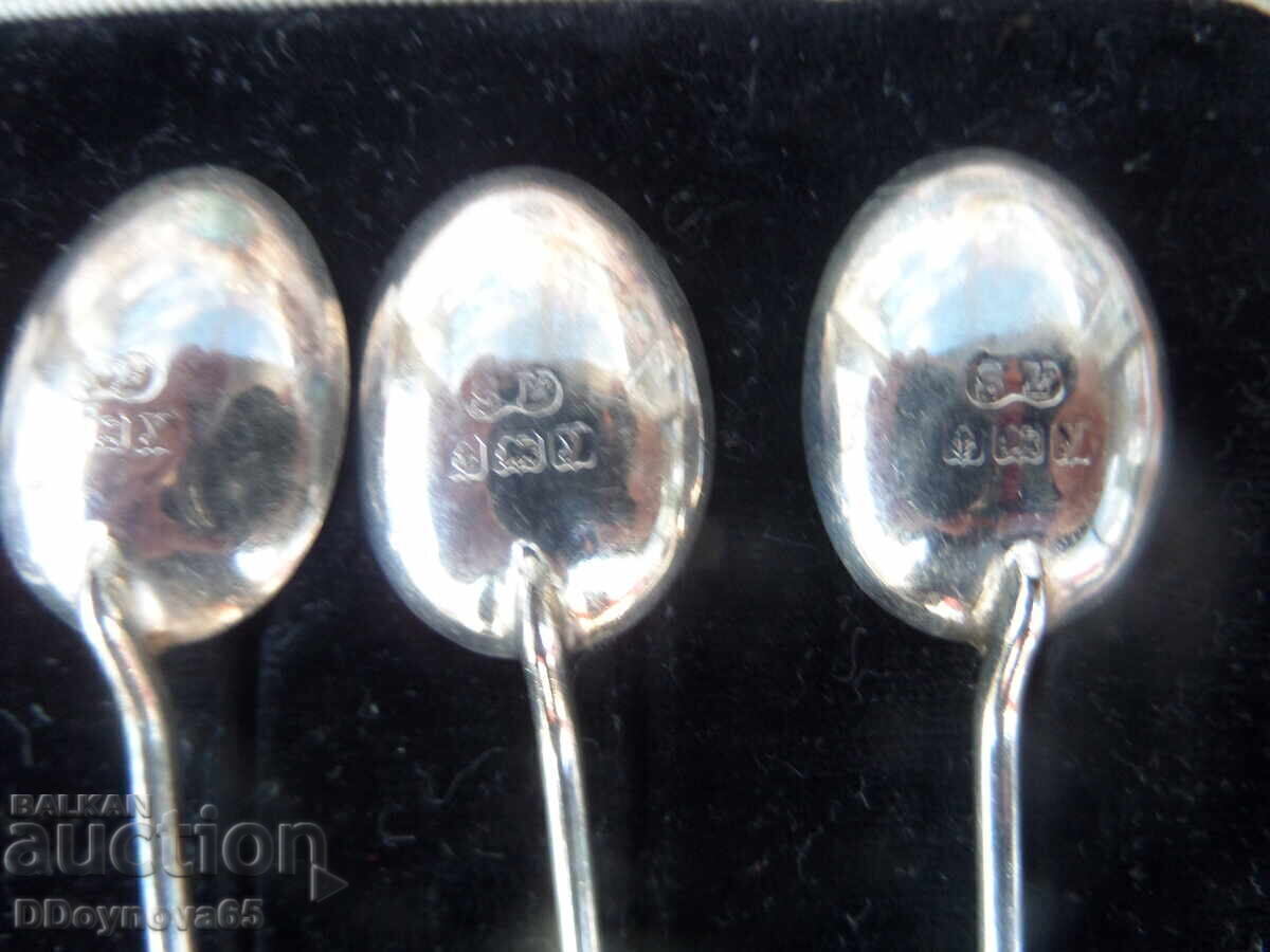Auction Set of 6 sterling silver coffee spoons Auction Set of 6 sterling silver coffee spoons