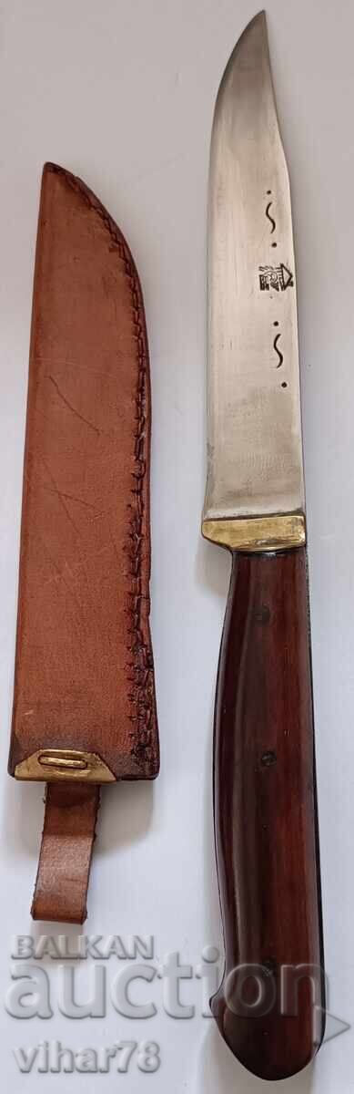 Παράδοση Μαχαίρι με την Kaniya Παράδοση Μαχαίρι με την Kaniya