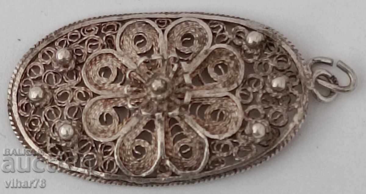 OLD SILVER PENDANT with price 35.99 BGN | € 18.40 OLD SILVER PENDANT with price 35.99 BGN | € 18.40