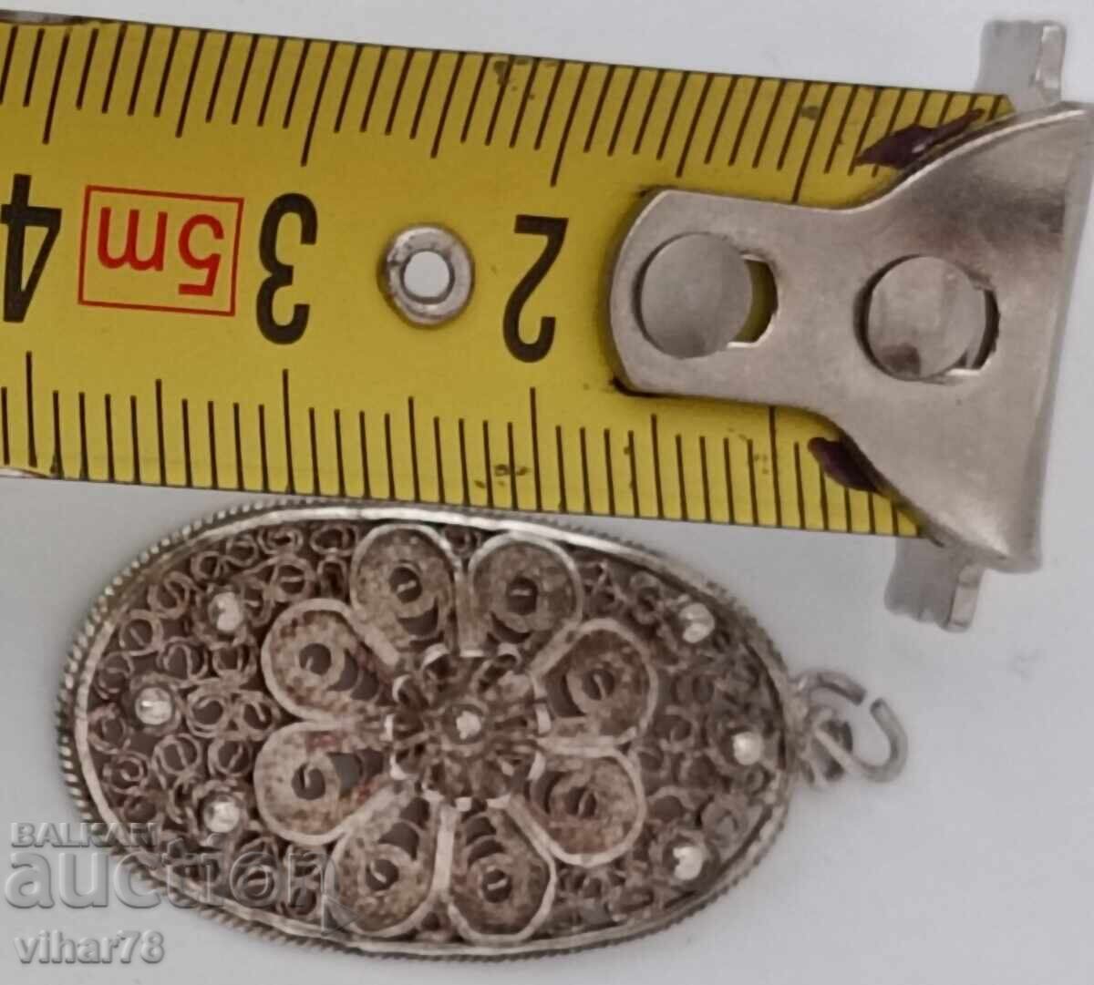 Auction OLD SILVER PENDANT Auction OLD SILVER PENDANT