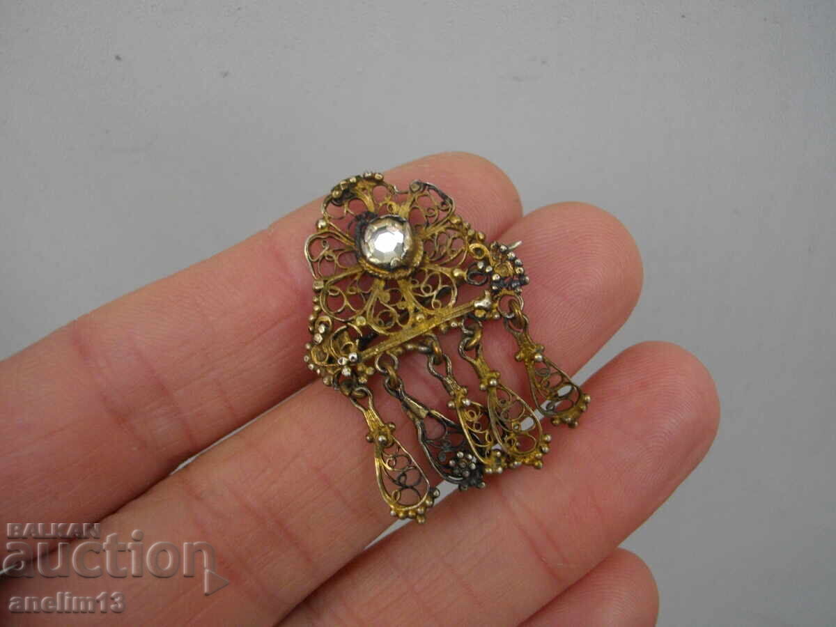 Аукцион СТАРА ВЪЗРОЖДЕНСКА СРЕБЪРНА БРОШКА ТРЕПКА ФИЛИГРАН