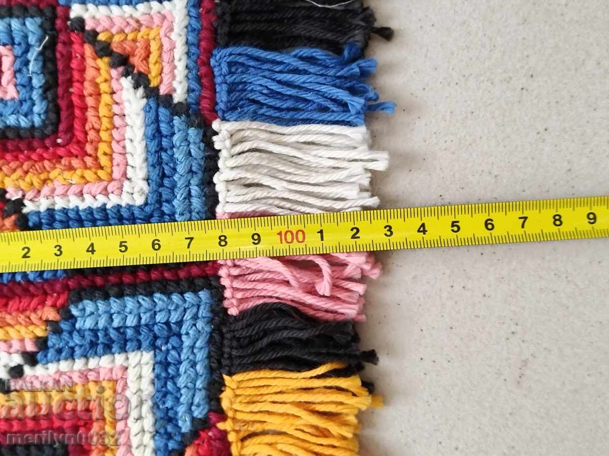 Delivery of Old tapestry for wall embroidery panel, carpet picture