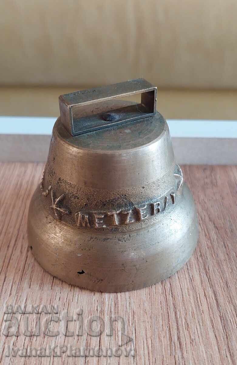 Auction  A bell rings